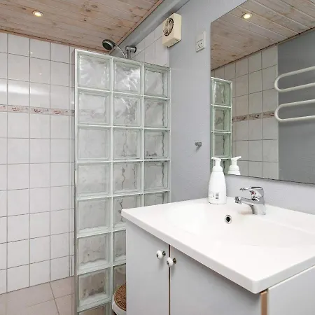 Feriehus 4 Person Holiday In Bagenkop